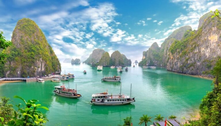vietnamda-tur-teknesi-alabora-oldu-18-olu-23-kayip-xIl7HmbI.jpg