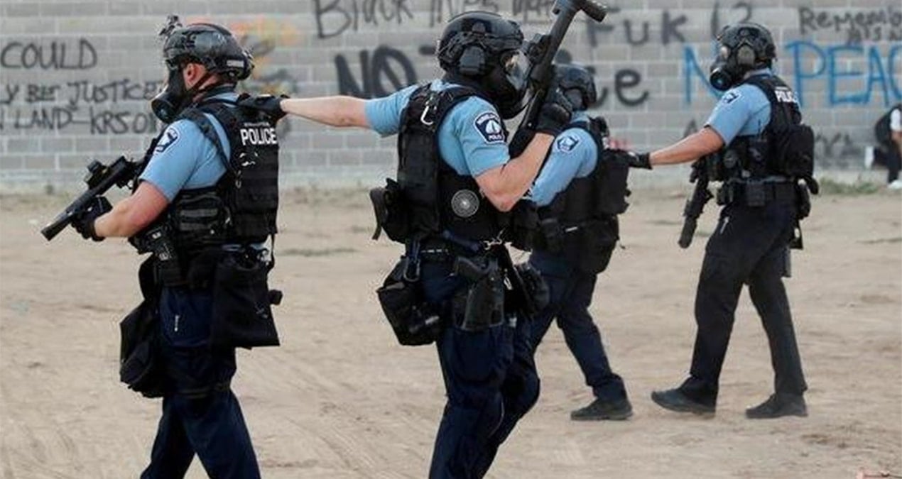 abdde kiliseye saldiri cok sayida yarali var 2nvuWmpg