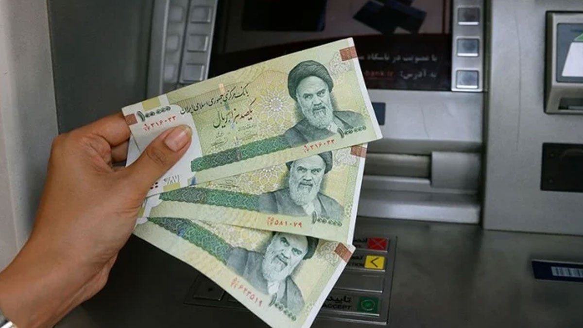 iran paradan dort sifiri atti C3jEipRM