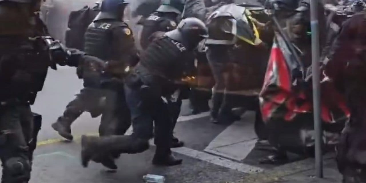 isvicrede filistine destek gosterilerine polis saldirdi kHPicrmS.jpg