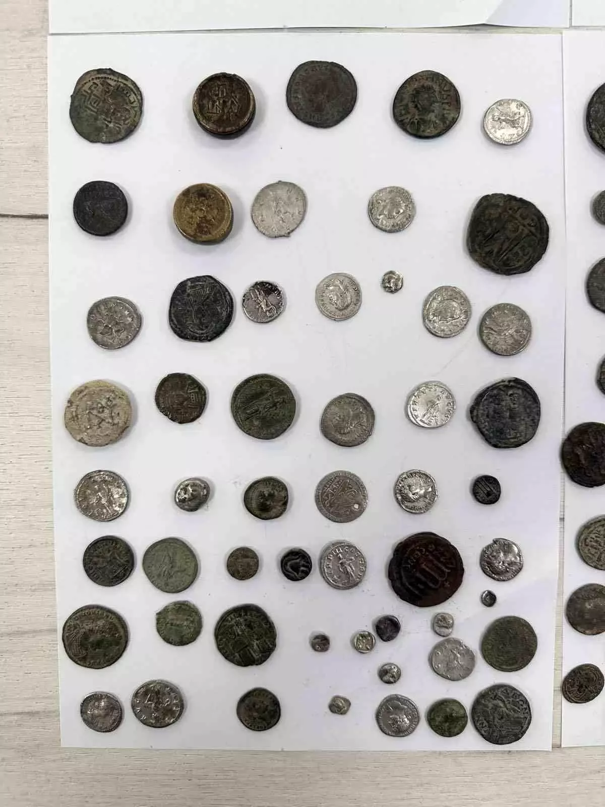 kapikuleden kacak antika sikke yakalandi xQGiV25Z