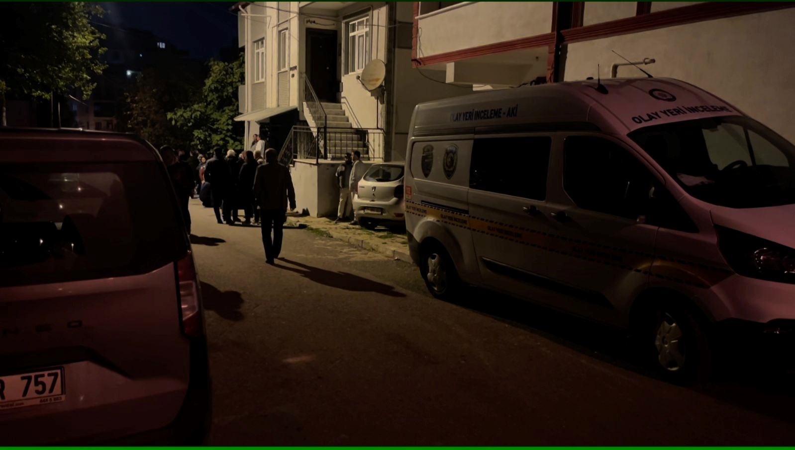 yanlislikla kizini vurunca canina kiydi MKYSUsGZ.jpg