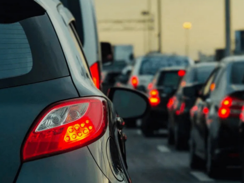 Dizel ve lpg yakitli otomobillerin orani azaldi hibrit ve elektrikli otomobillerin payi artti bsxGncPN